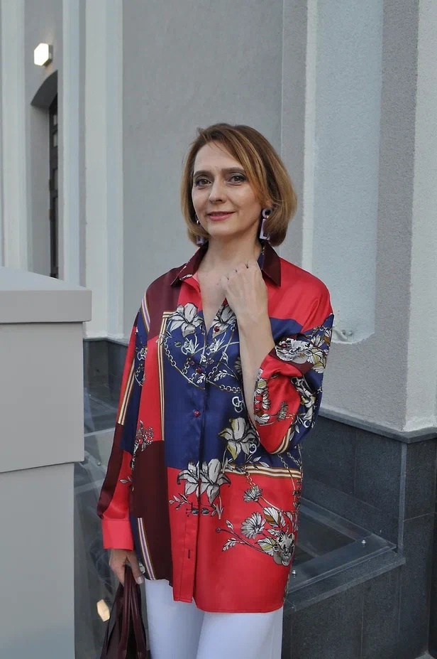 Рубашка женская из итальянской вискозы