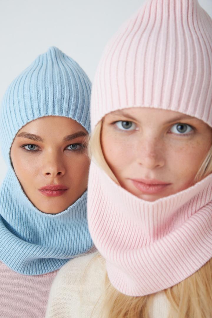 Балаклава из кашемира "Шепот Неба" Балаклава из кашемира "Шепот Неба"