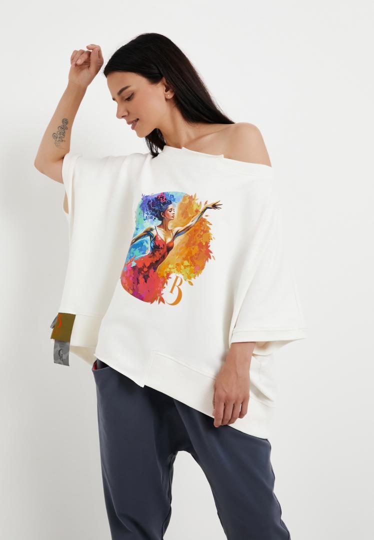 Футболка  Летучая мышь белая с принтом