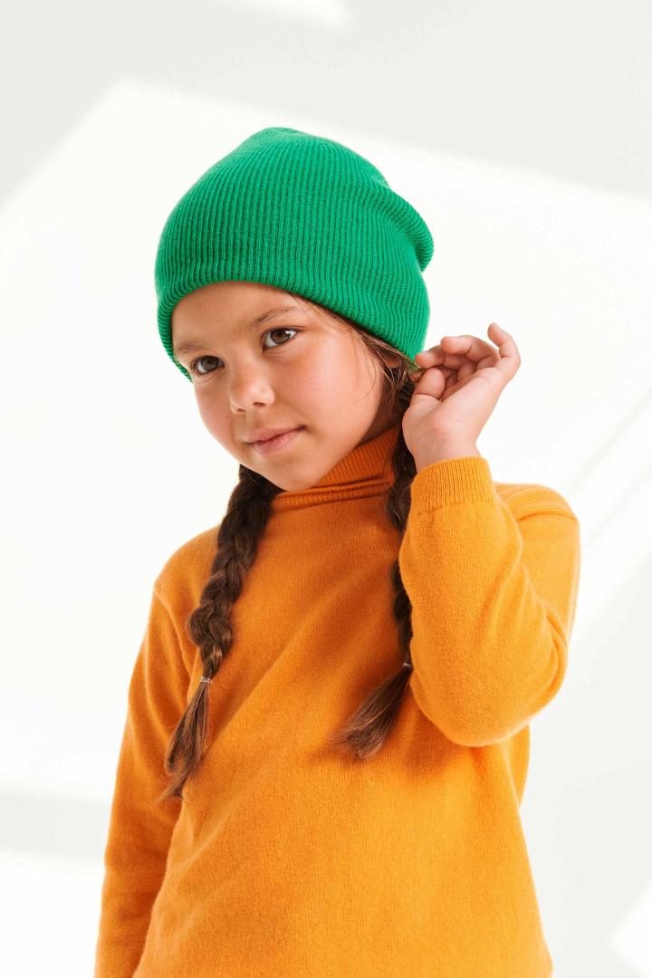 Шапка из кашемира детская "Майская Зелень" Шапка из кашемира детская "Майская Зелень"