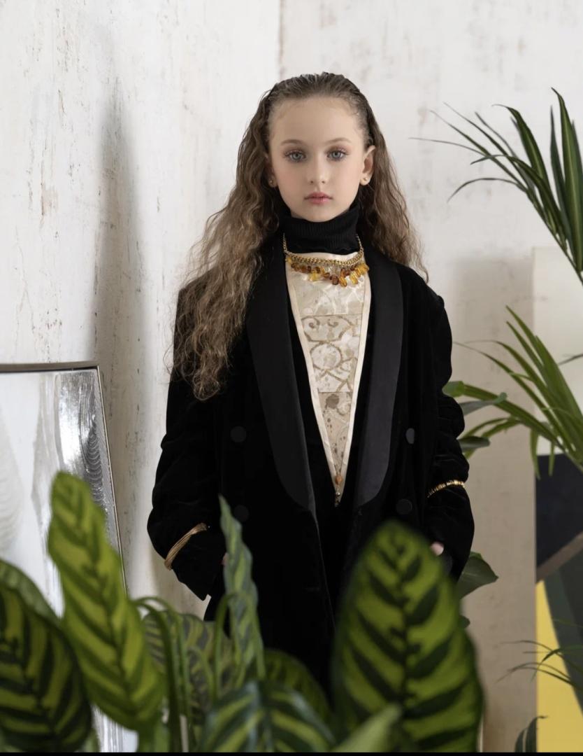 Нежно-золотистый галстук