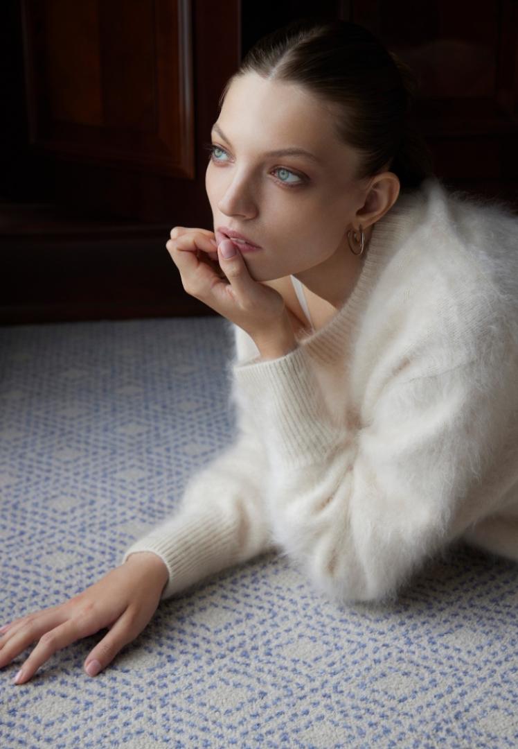 Свитер из пушистого кашемира "Сливочный Пломбир"