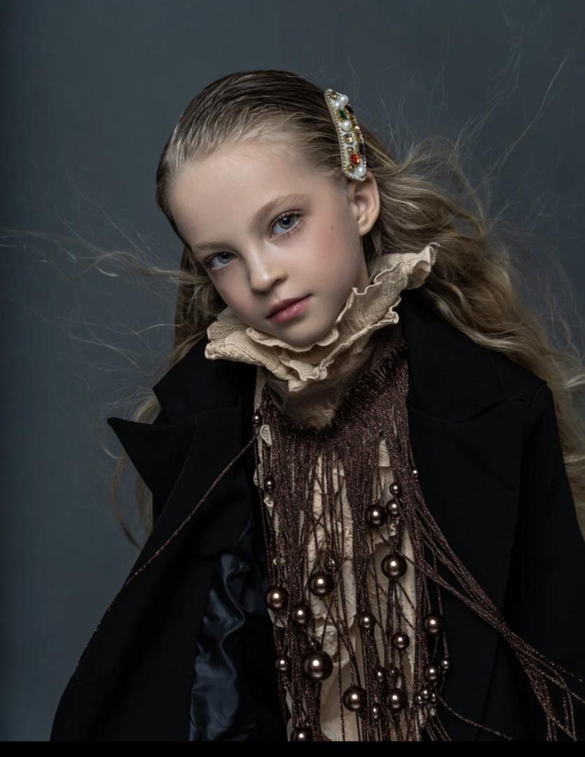 Манишка бежевая