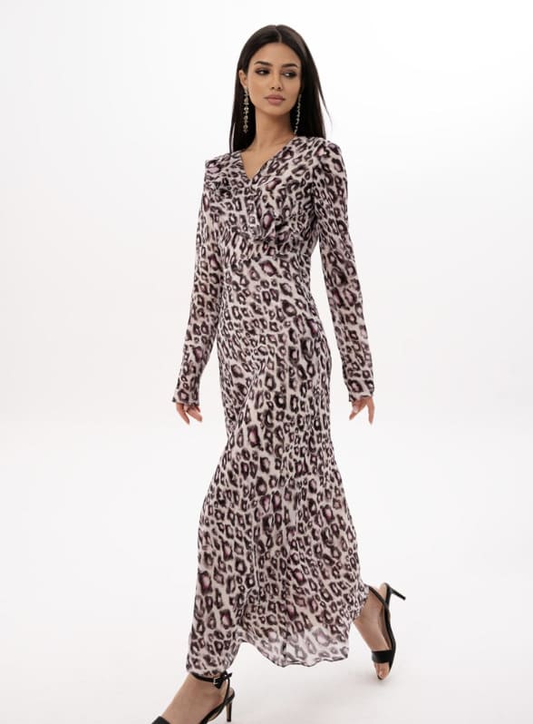 Платье из атласного шелка Платье из атласного шелка