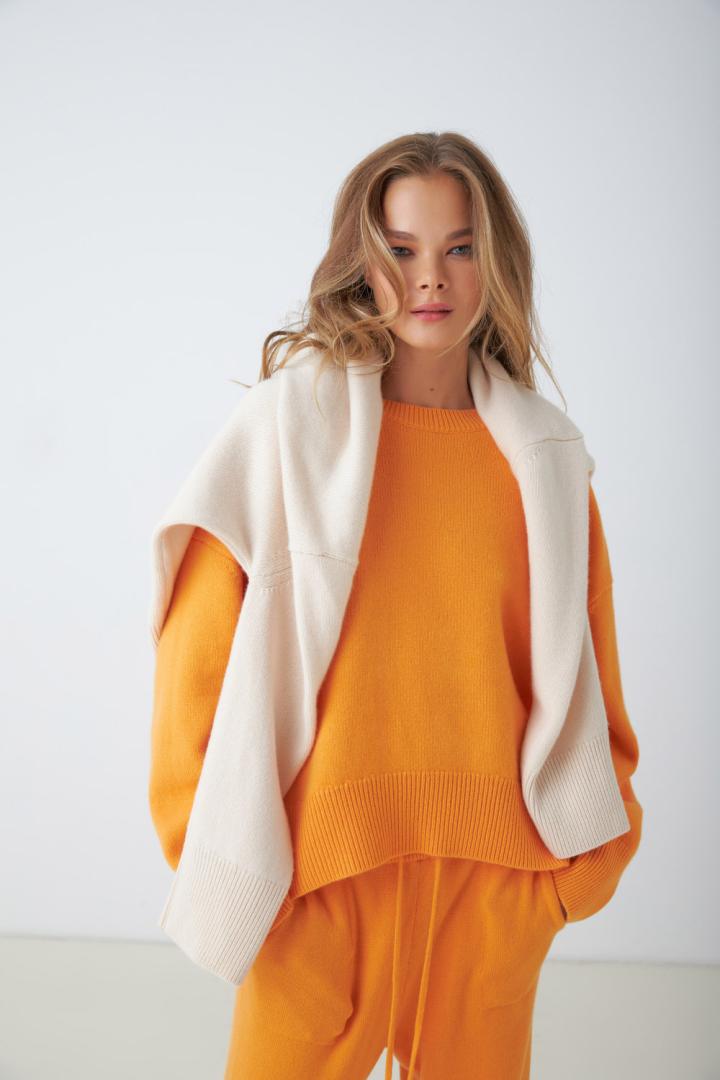 Свитер из кашемира "Сочный Абрикос"