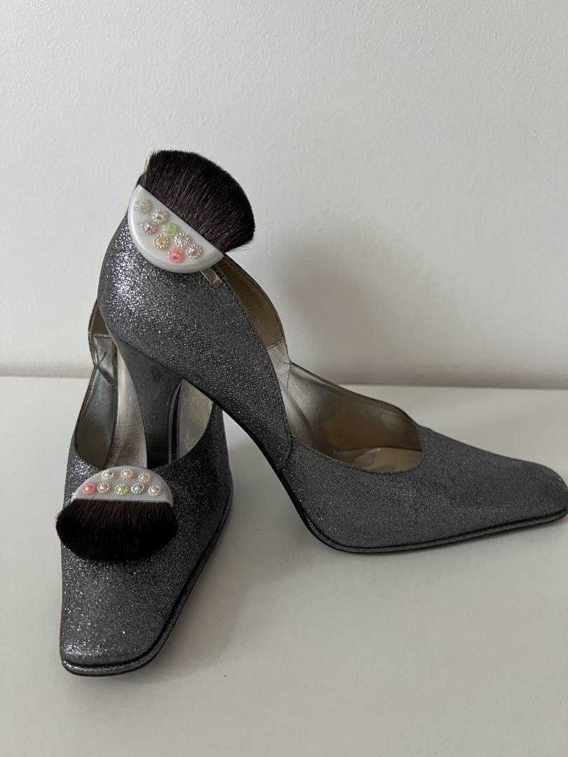 Украшения для обуви "Мечта визажиста"