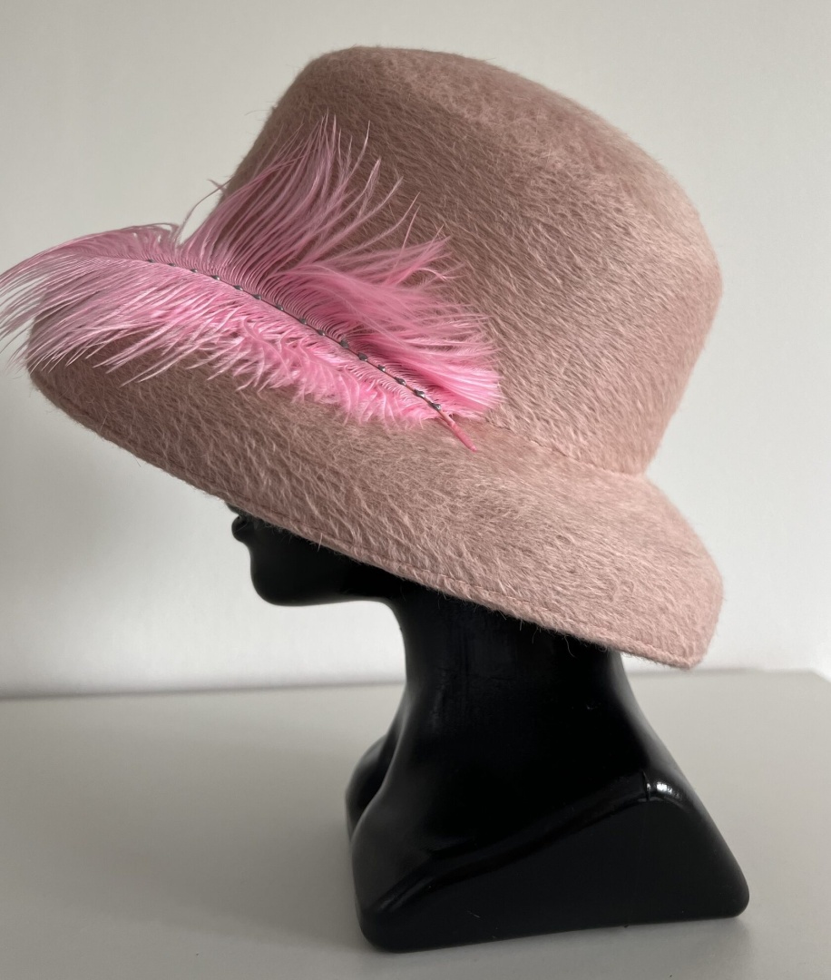 Брошь "Перо"