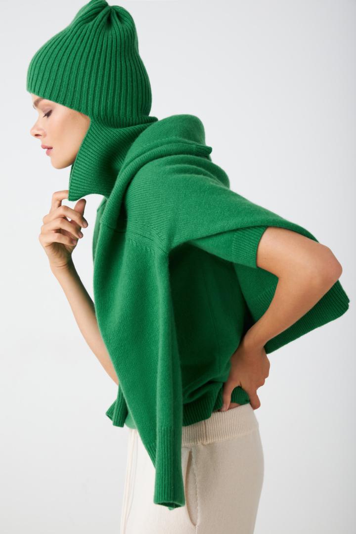 Балаклава из кашемира "Майская Зелень" Балаклава из кашемира "Майская Зелень"