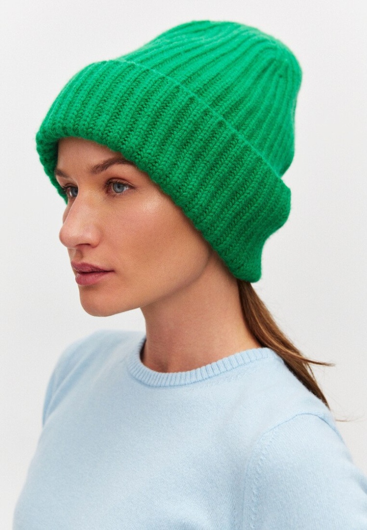 Шапка бини из кашемира "Майская Зелень"