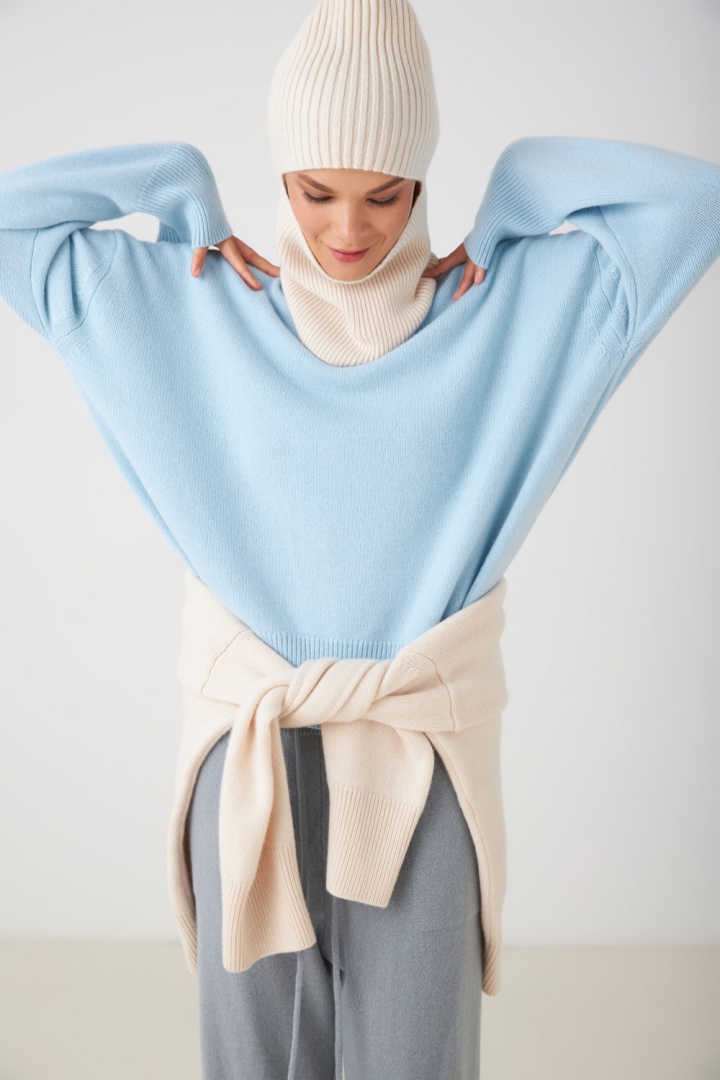 Балаклава из кашемира "Взбитые Сливки" Балаклава из кашемира "Взбитые Сливки"