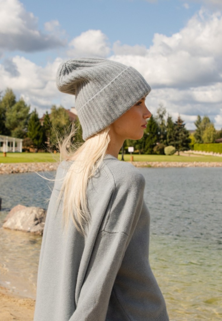 Шапка бини из кашемира "Темный Жемчуг"