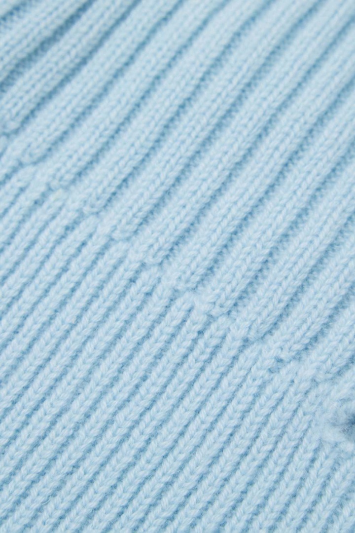 Балаклава из кашемира "Шепот Неба" Балаклава из кашемира "Шепот Неба"