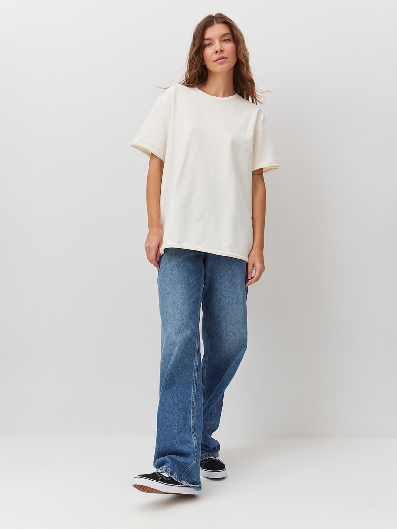 Футболка оверсайз пломбир с необработанными краями