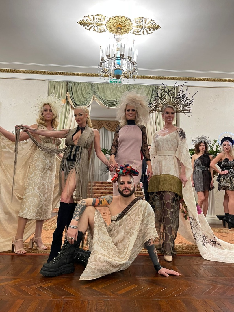 Стемма "Яйца"