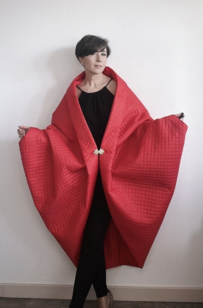 Накидка-пальто красная