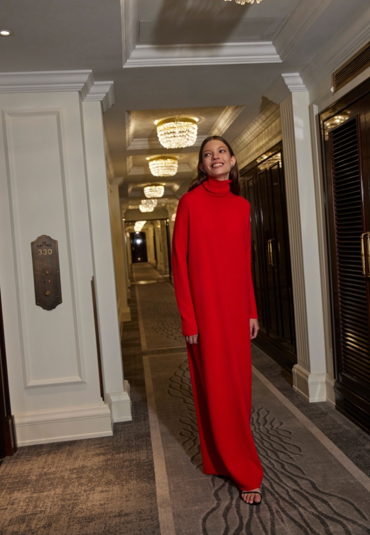 Платье-уют с кашемиром "Алая Роскошь"