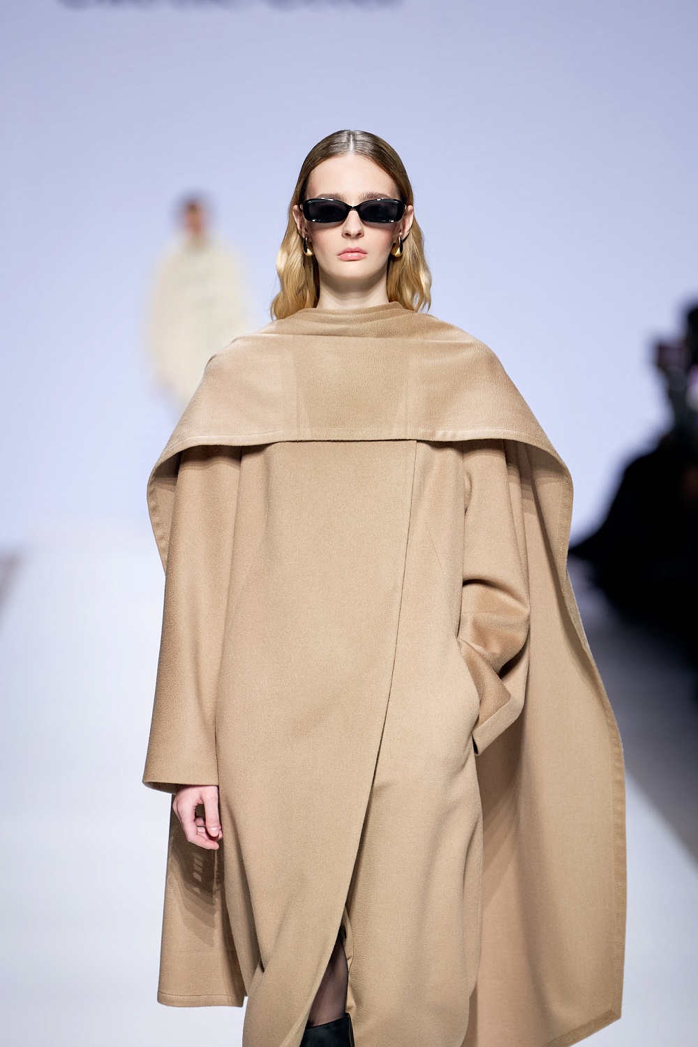 Интервью главного стилиста Russian Fashion Dom с фотографом Сергеем Смирновым о III Московской Неделе Моды