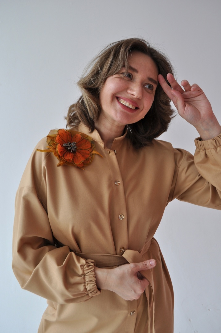 Платье- рубашка с поясом с длинным рукавом