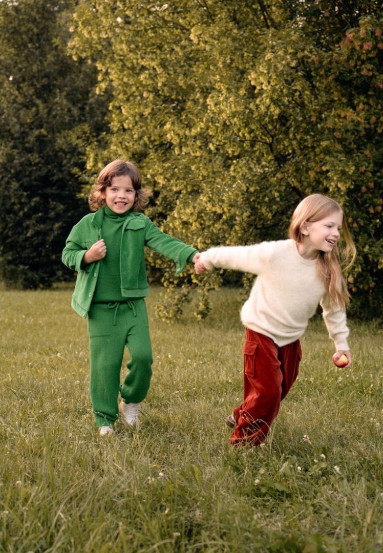 Джоггеры из кашемира детские "Майская Зелень" Джоггеры из кашемира детские "Майская Зелень"