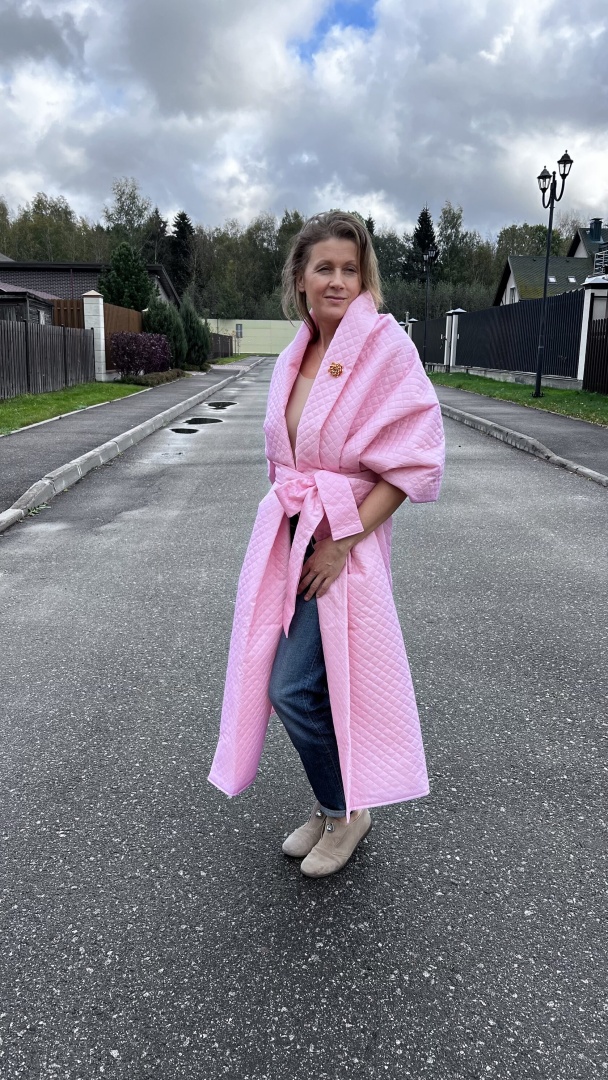 Накидка-палантин стеганная розовая