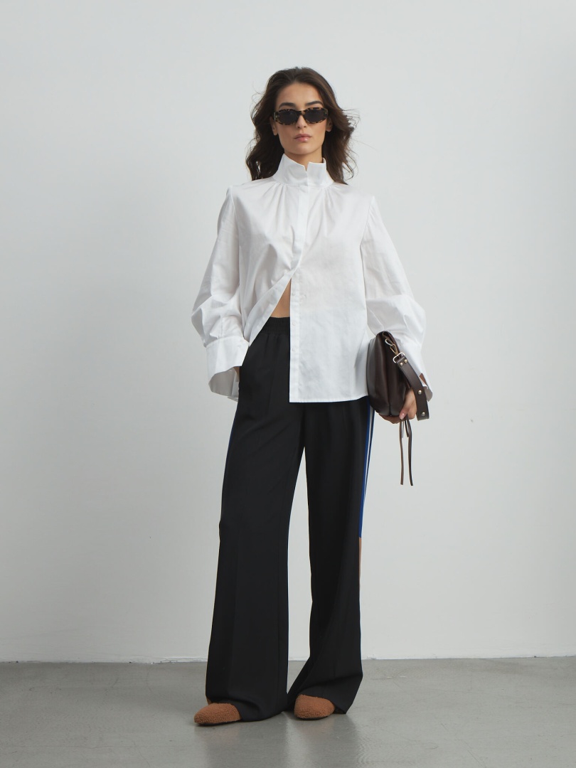 Рубашка с необычным дизайнерским решением