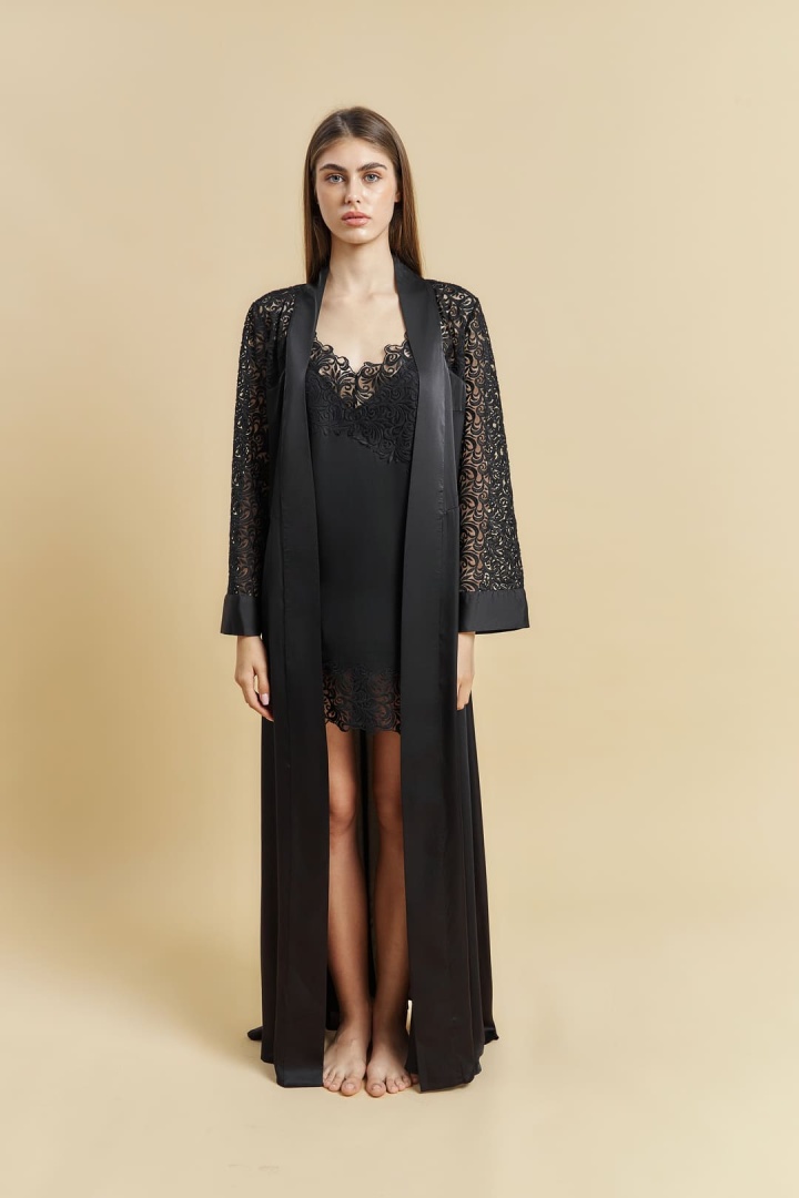 Шелковый пеньюар