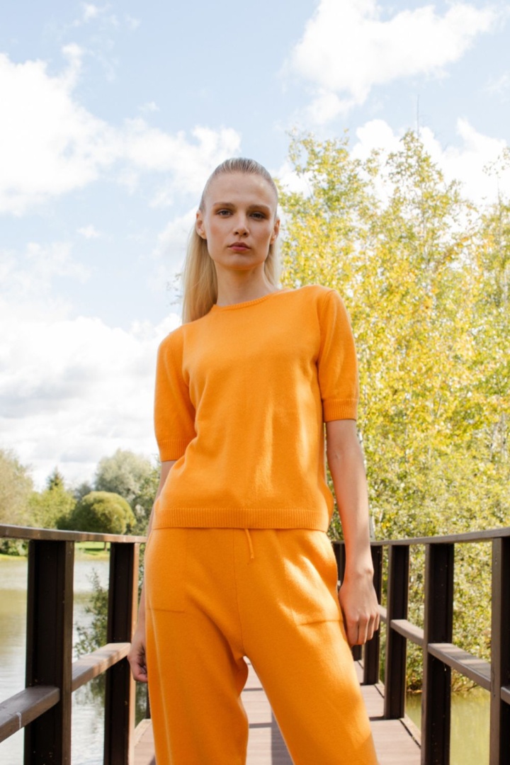 Футболка из кашемира "Сочный Абрикос"