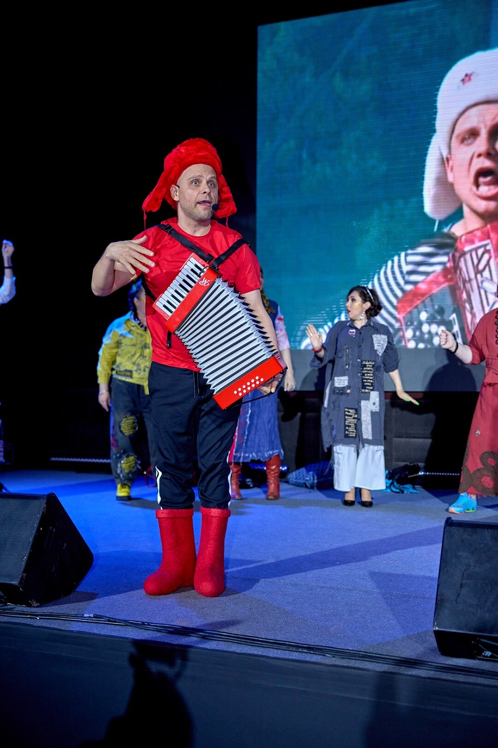 Будущее креативной экономики: Шестой фестиваль «Красивый бизнес России - Мода. Музыка. Кино» покорил сердца зрителей