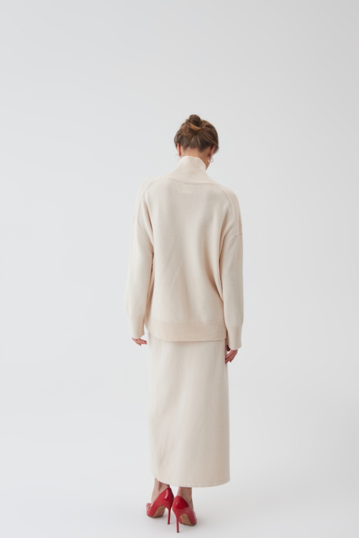 Свитер из кашемира с высоким воротом "Взбитые Сливки"