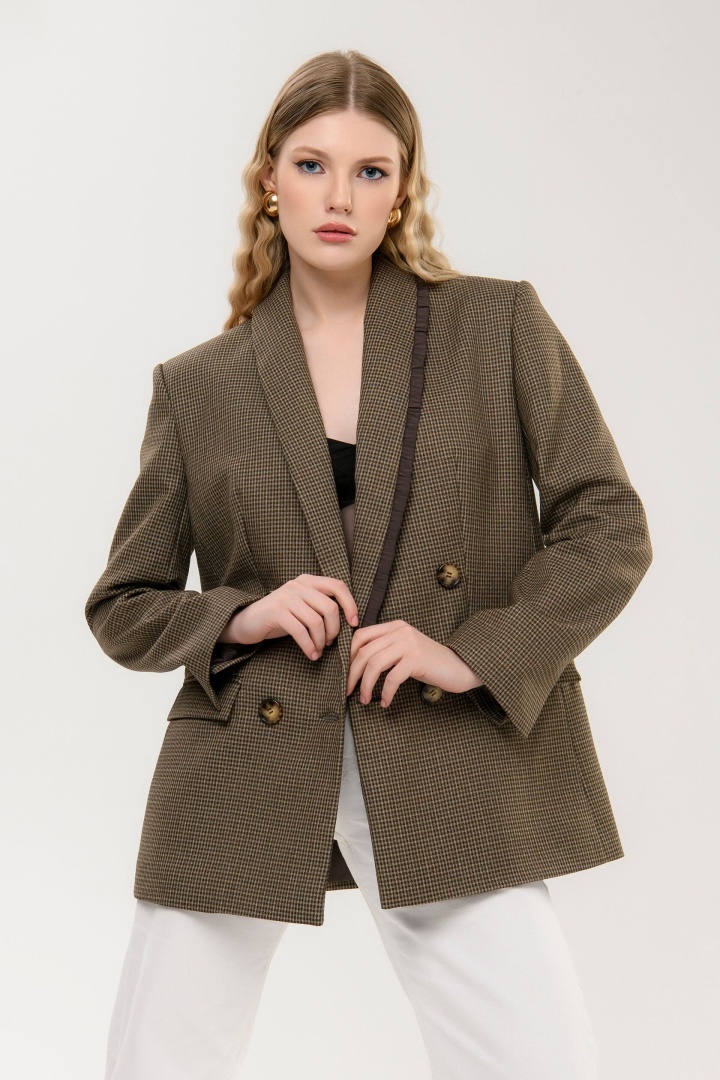 Жакет коричневая клетка