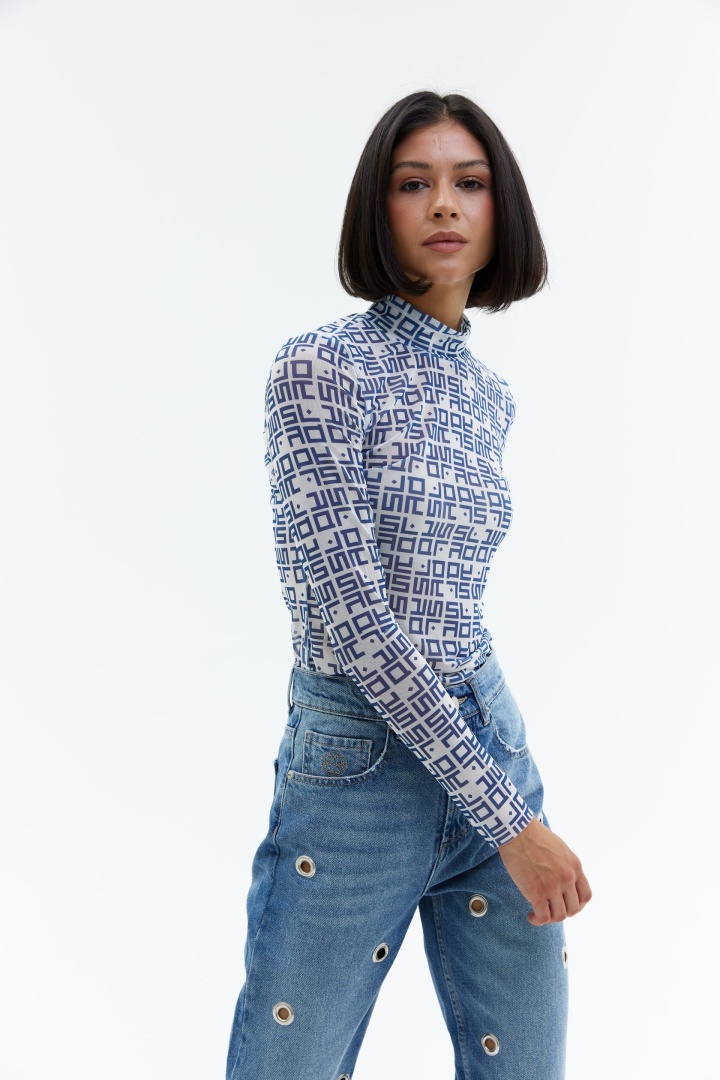 Бадлон Letters White