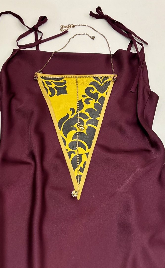 Желтый галстук