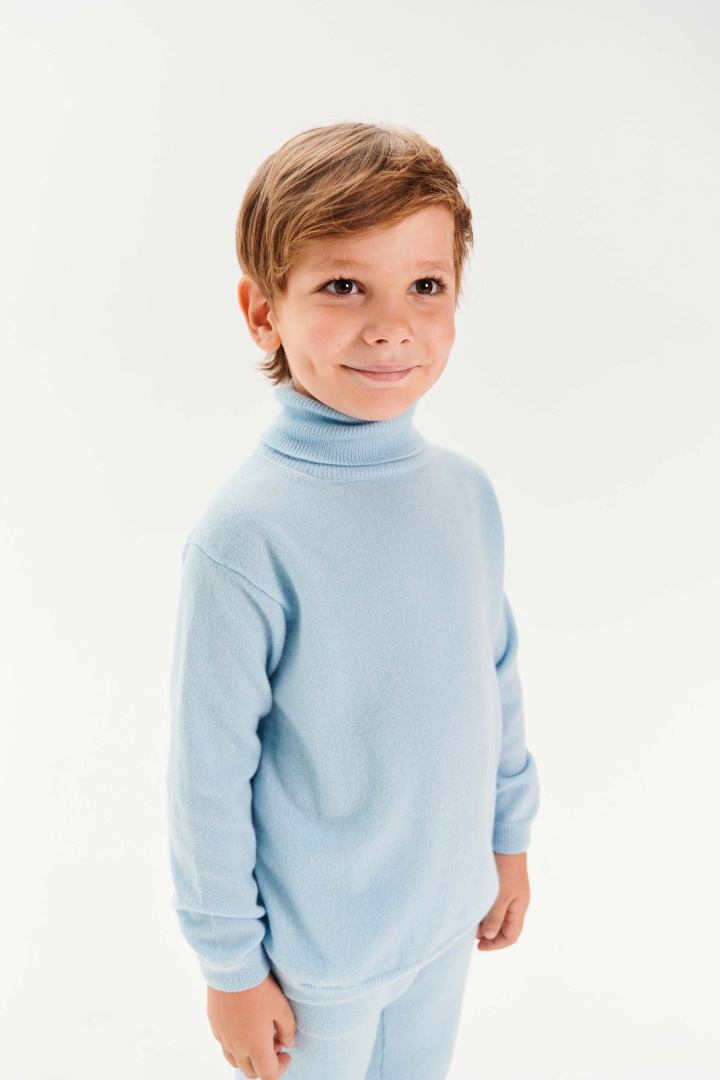 Водолазка из кашемира детская "Шепот Неба" Водолазка из кашемира детская "Шепот Неба"