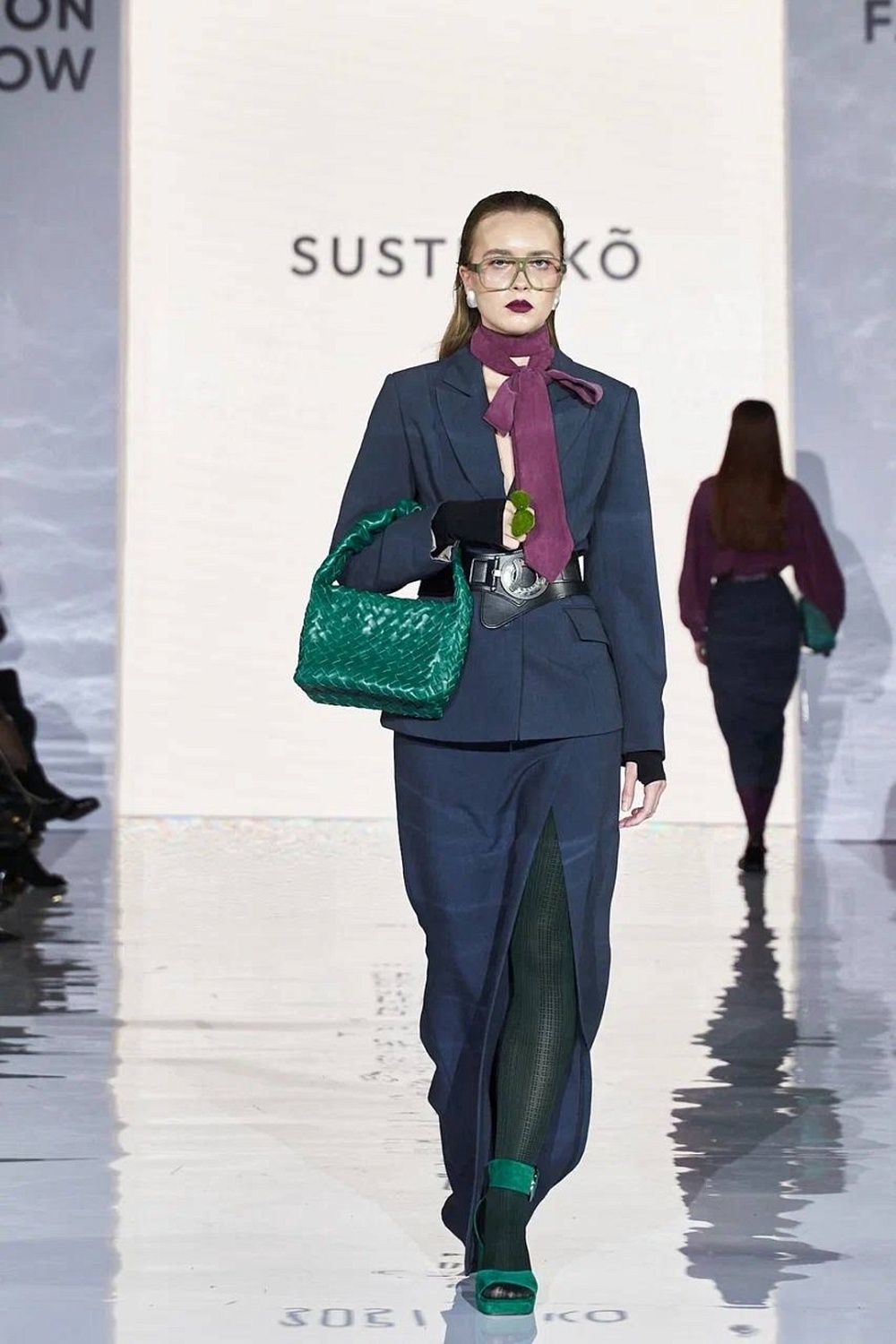 Бренд SUSTIMIKO представил оригинальную авторскую стилизацию коллекции «Изысканность в моменте» на Podium Season’ 24 в Санкт-Петербурге