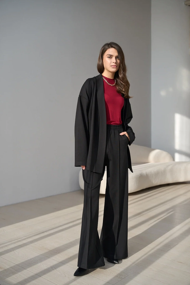 Черные брюки палаццо