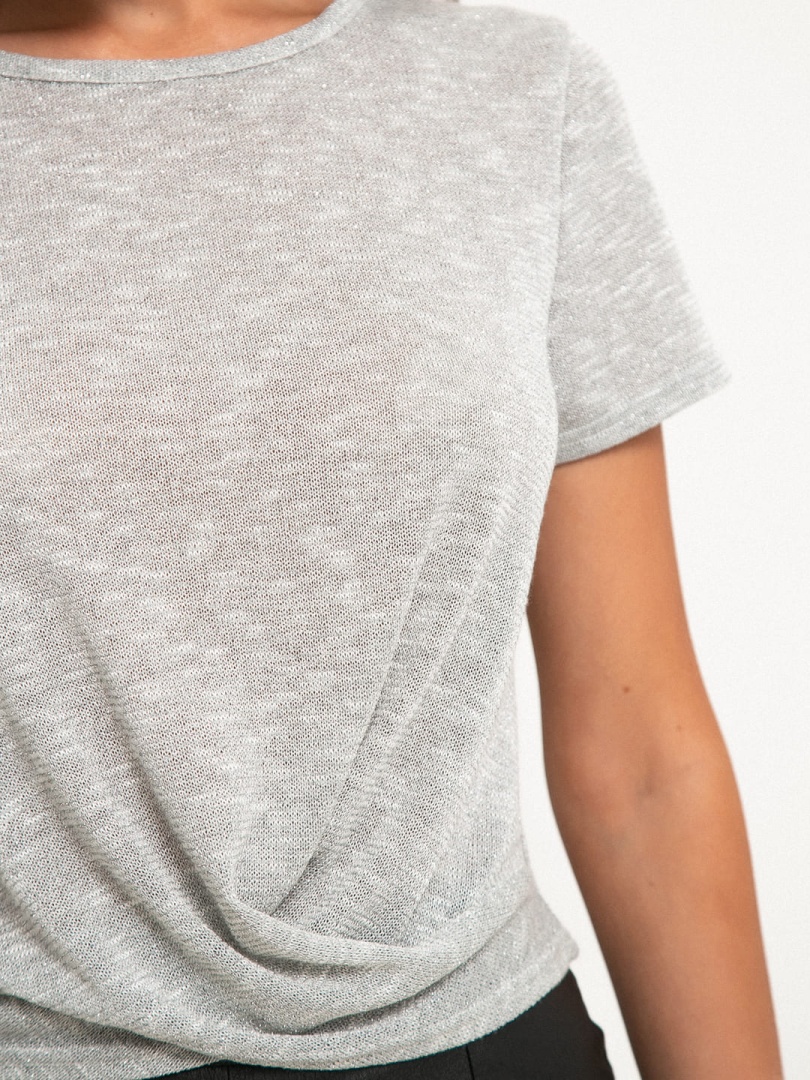 Топ с перекрутом