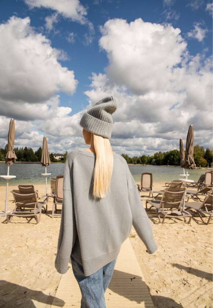 Шапка бини из кашемира "Темный Жемчуг"